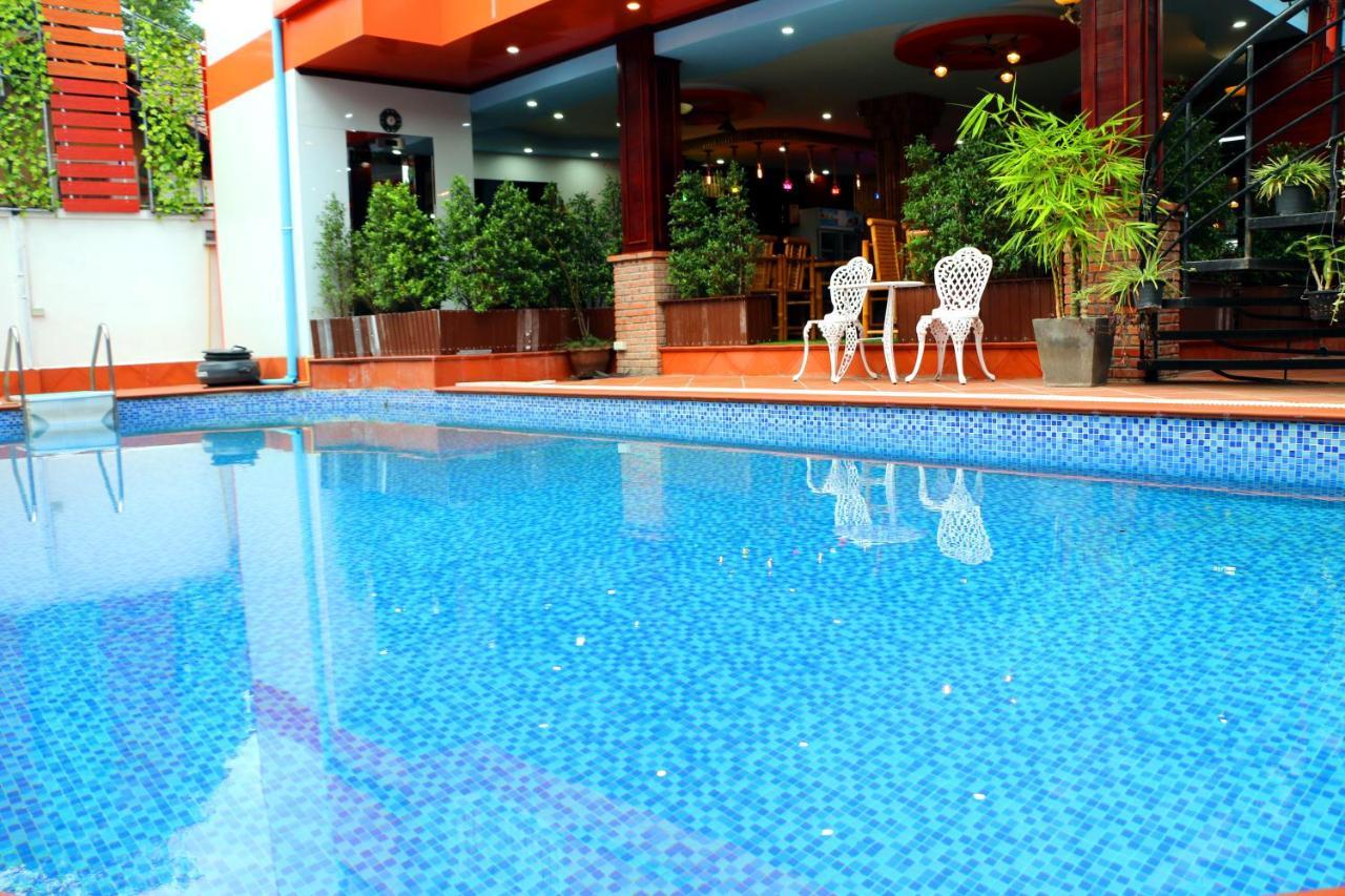 Champion Boutique Hotel Vientiane Exterior foto